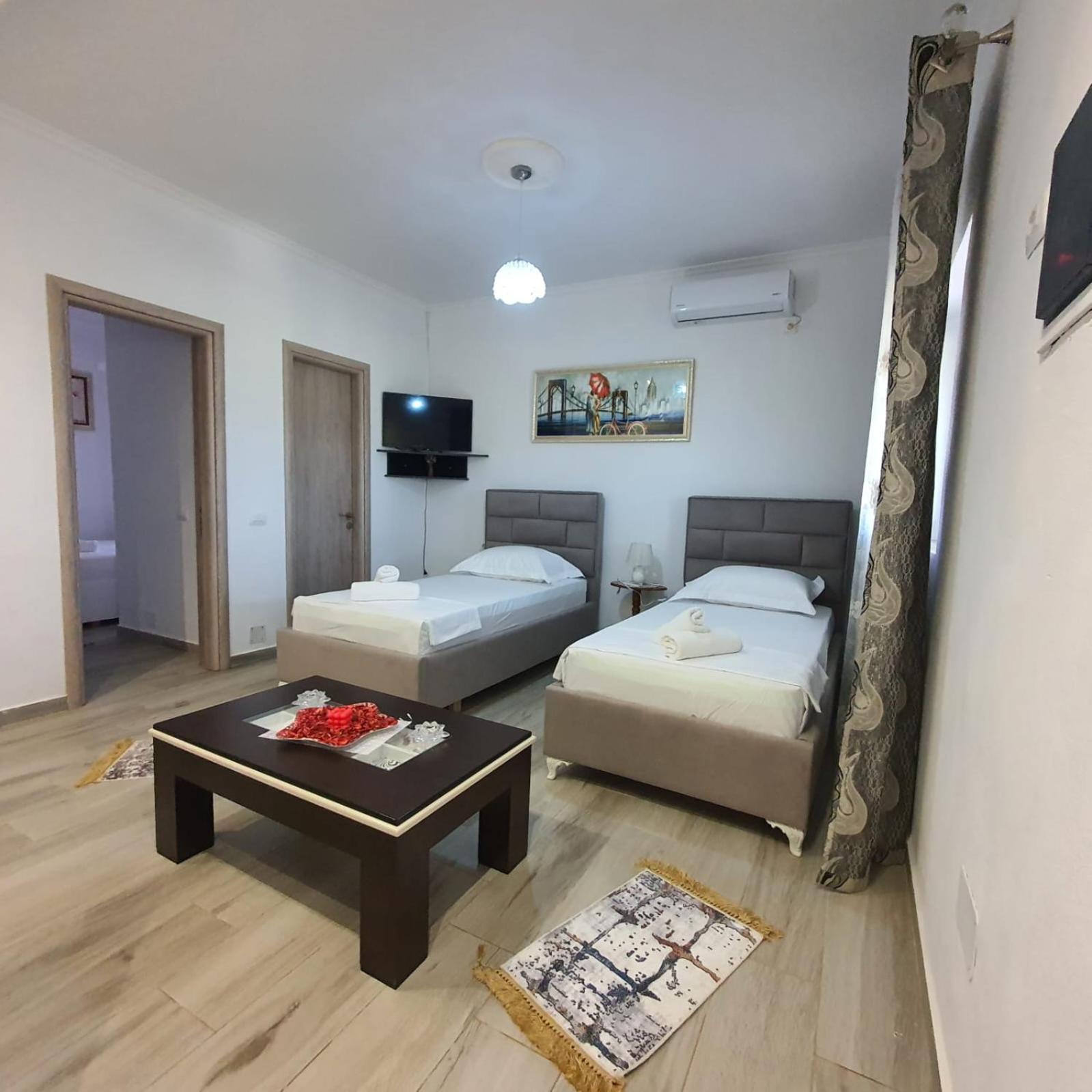 Vokopola Villa Sarandë Esterno foto